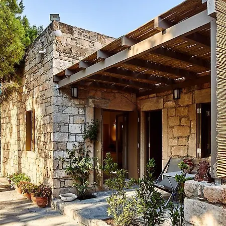 Nikolaou Art Aegina