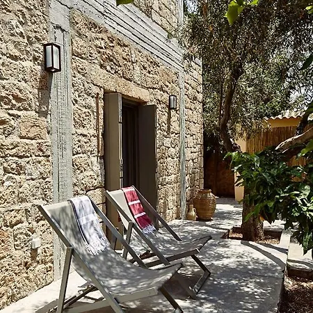 Nikolaou Art Aegina